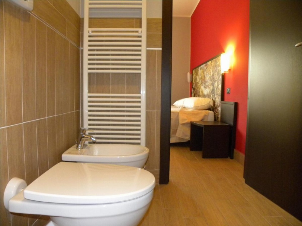 Large Double or Twin Room